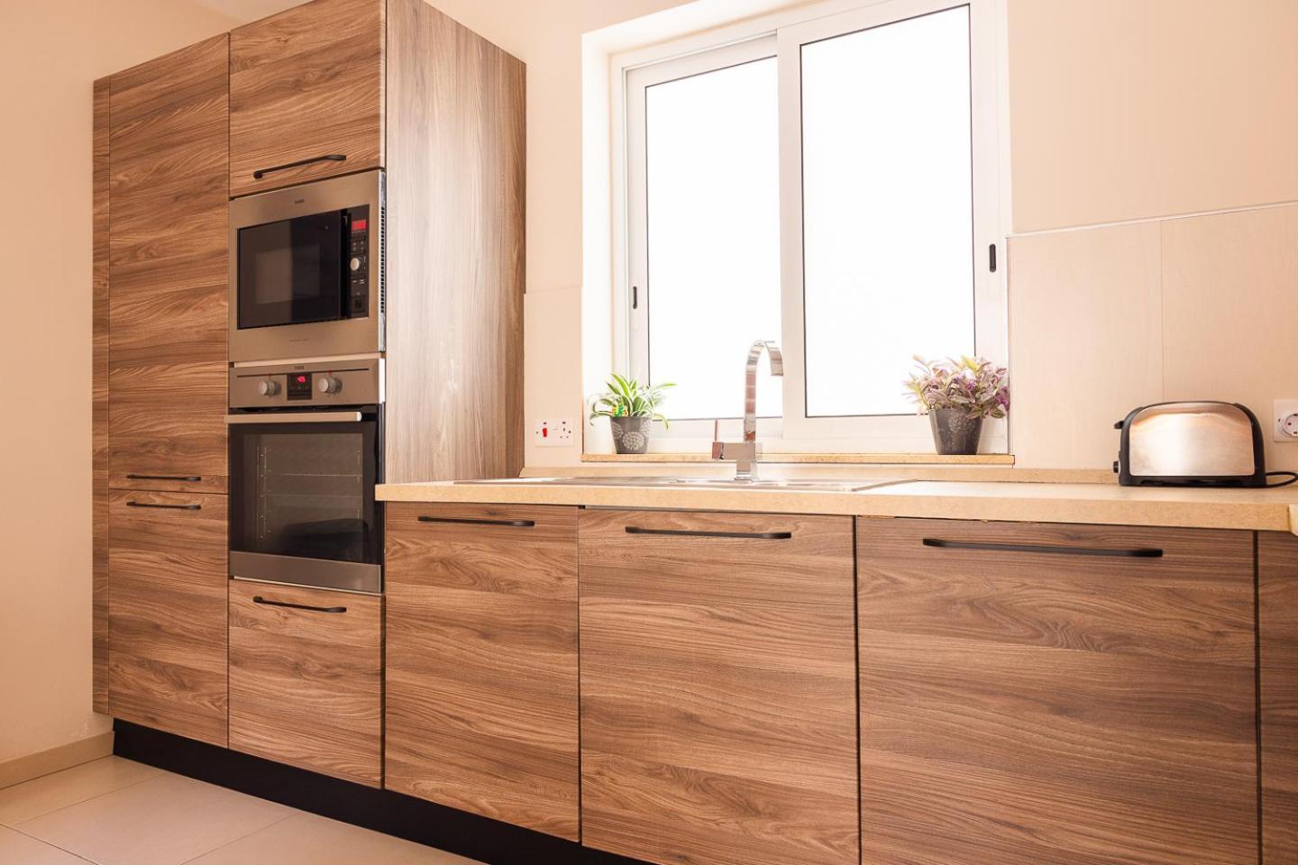 סליאמה Balluta Bay Spacious Apt - 2Br מראה חיצוני תמונה
